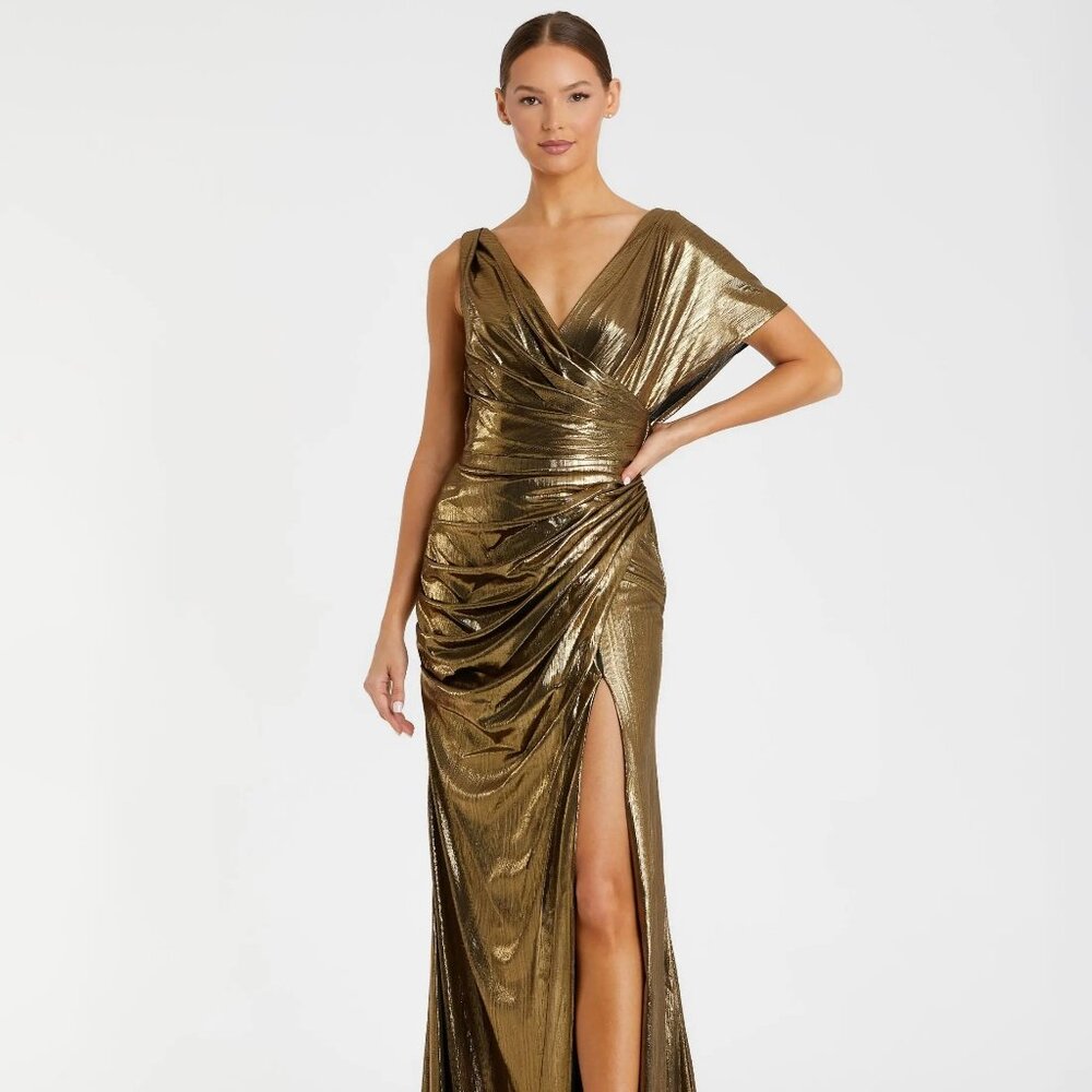 Ieena for Mac Duggal black Tie gold asymmetric dress size 18 NWT